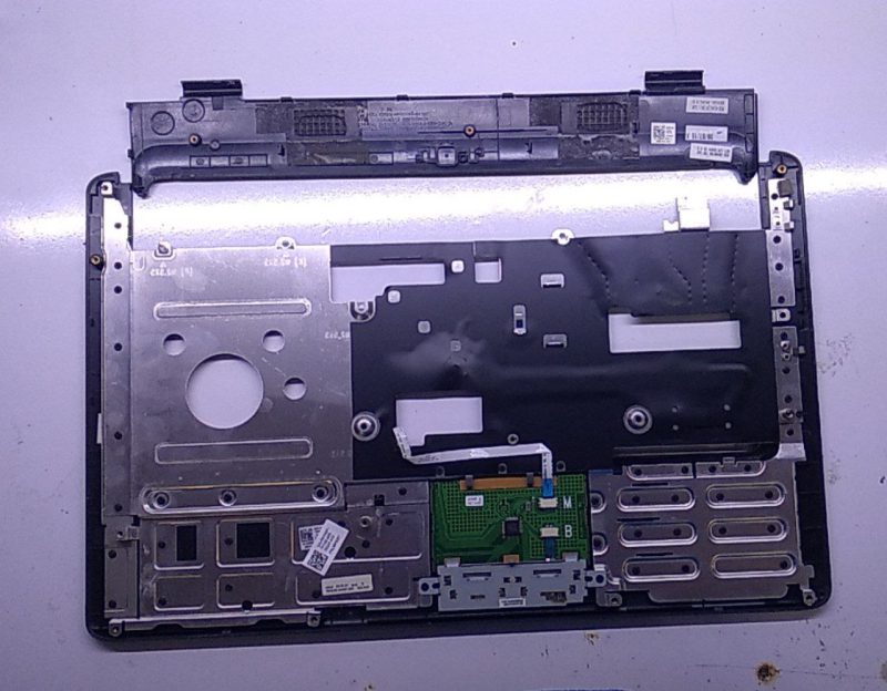 قاب کنار کیبورد لپ تاپ دل Inspiron 1545 - Image 2