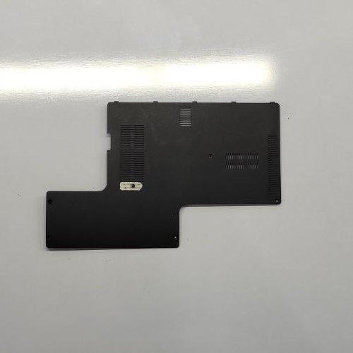 photo_2025-07-22_19-32-39 درب قاب کف لپ تاپ ام اس ای MSI MS-16Y1 مشکی-استوک - Image 1