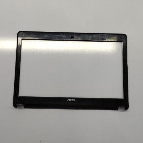 photo_2025-07-22_19-51-29 قاب جلو ال سی دی لپ تاپ ام اس ای MSI MS-16Y1 مشکی-استوک - Image 1