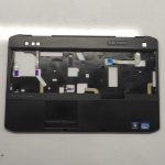 قاب کنار کیبورد لپ تاپ دل DELL P28G-E5530 مشکی-استوک