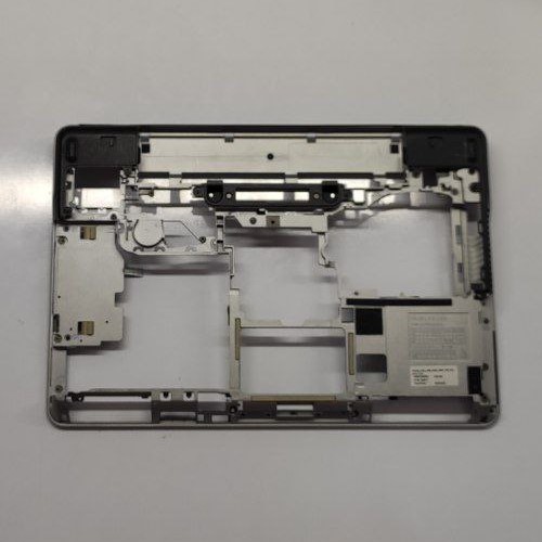 photo_2025-07-28_13-02-28 قاب کف لپ تاپ دل DELL Latitude E6440 نقره ای-استوک - Image 1