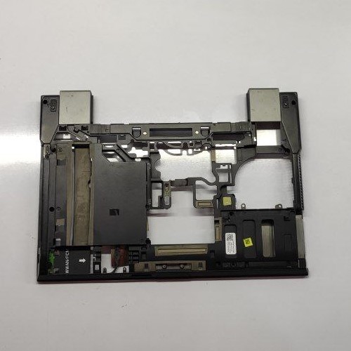 photo_2025-07-30_19-21-37 قاب کف لپ تاپ لپ تاپ دل DELL PP27-E6400 مشکی-استوک - Image 1