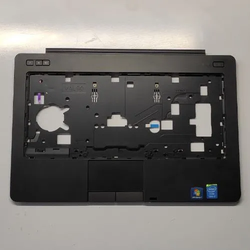 photo_2025-10-29_10-44-08_11zon قاب کنار کیبورد لپ تاپ دل DELL Latitude E6440 - استوک - Image 1