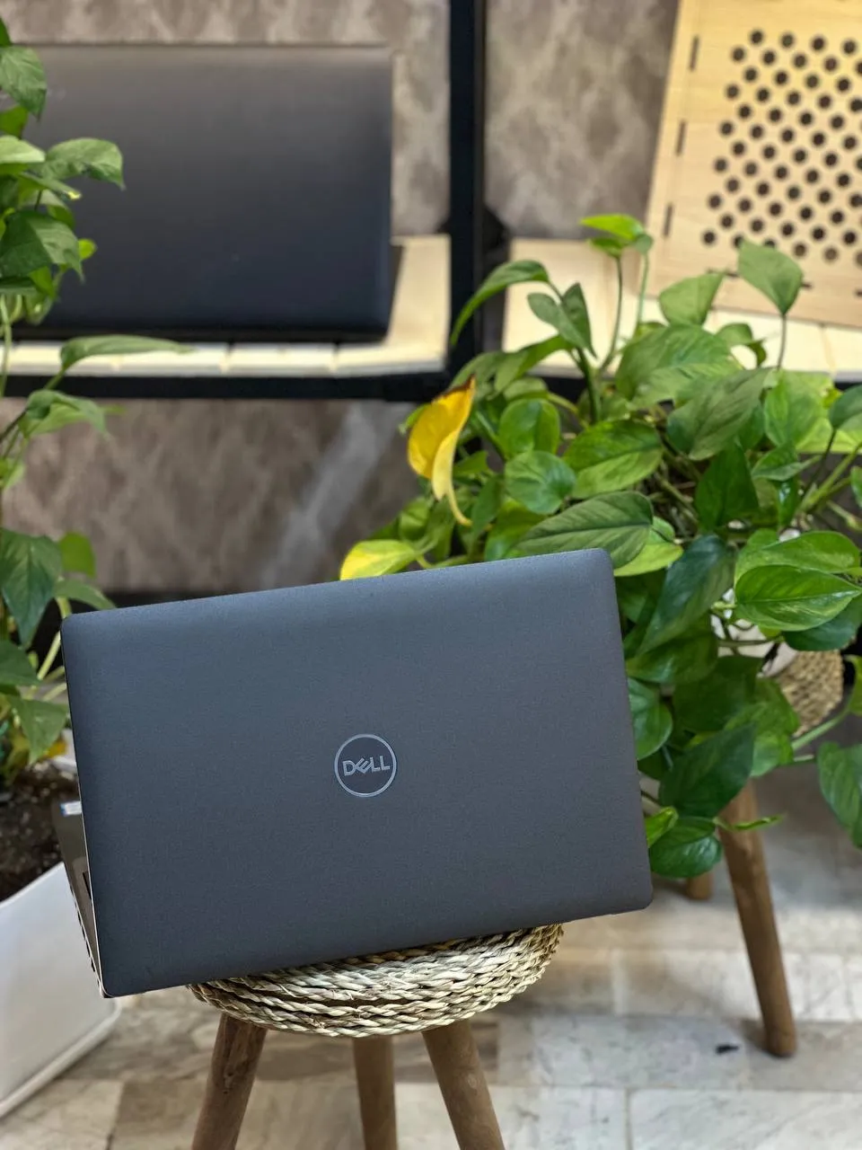 photo_2025-11-19_19-31-43_11zon لپ تاپ دل DELL Latitude 5501 - استوک - Image 1