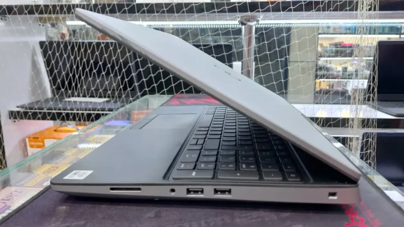 لپ تاپ دل DELL PRECISION 7550 - استوک - Image 2